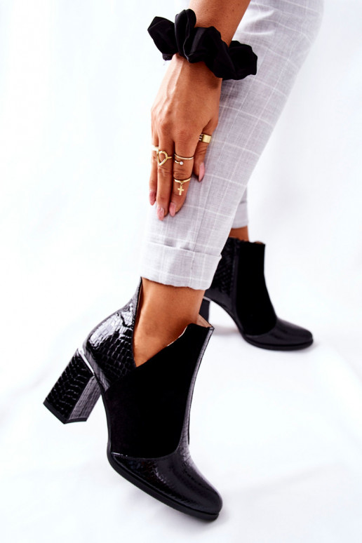 Botas de mujer con tacón en color negro I Wish