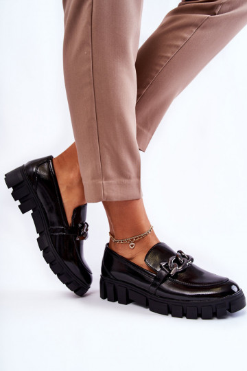 Zapatos efecto charol y plataforma en color negro Inger 2
