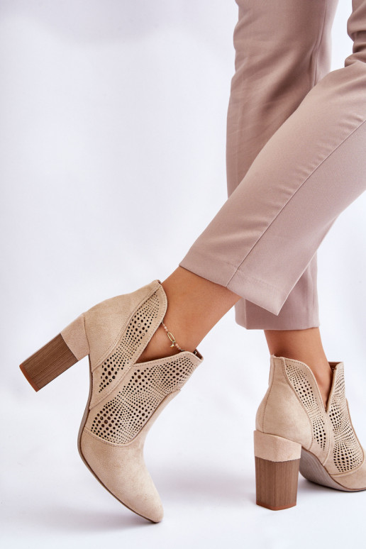 Botines de mujer con tacón Leanna en color marfil