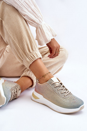Zapatillas brillantes con ojales brillantes en varios colores. 2