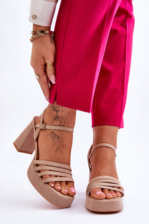 Sandalias tacón ante con plataforma Verda beige