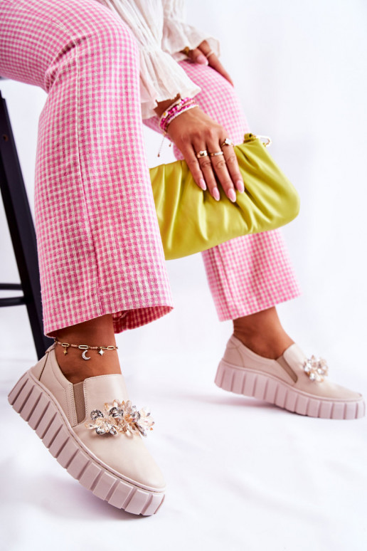 Zapatillas Slip-On con adornos beige... Zapatillas Slip-On con adornos beige...