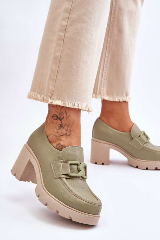 Zapatos elegantes con tacones con adornos en color verde Harmell