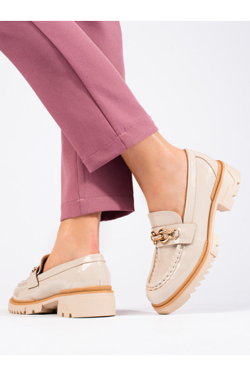 Botines color arena con detalles dorados Shelovet efecto lacado 2