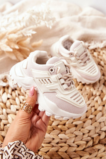 Zapatillas deportivas para niños Freak Out en color arena claro.