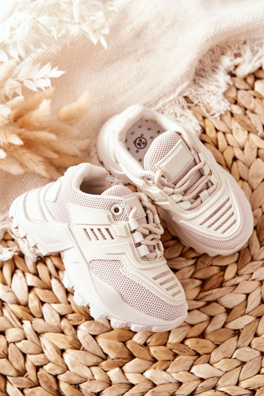 Zapatillas deportivas para niños Freak Out en color arena claro.