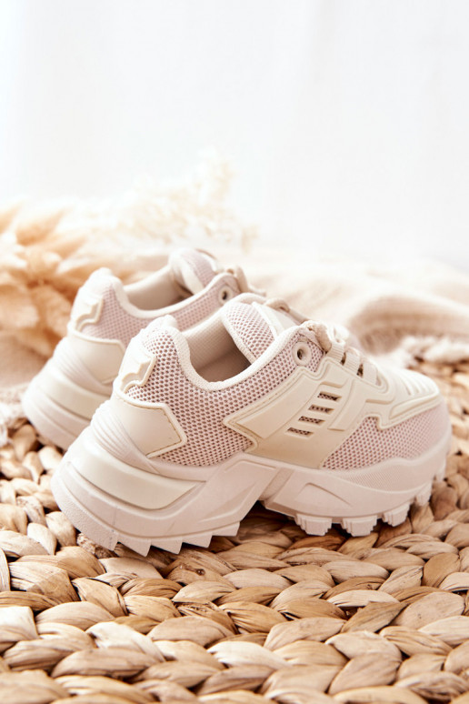 Zapatillas deportivas para niños Freak Out en color arena claro.