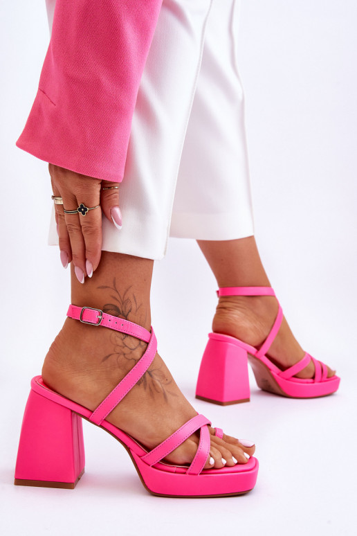 Sandalias de moda con tacones en color rosa Secret Rose