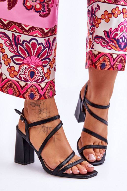 Sandalias negras Florentina con tacones Sandalias negras Florentina con tacones