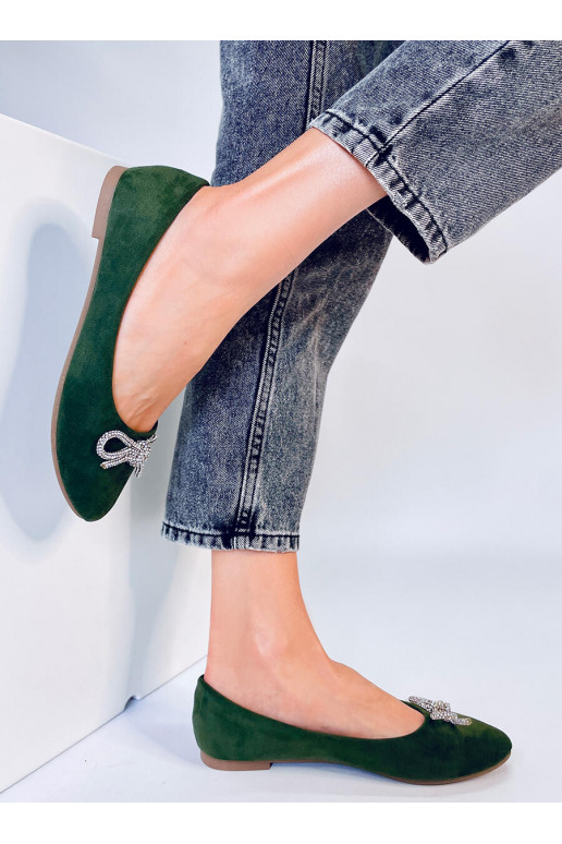 Bailarinas con parte delantera...