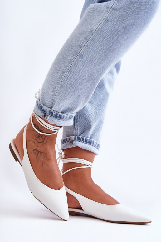 bailarinas con cordones en blanco Lilly Ann