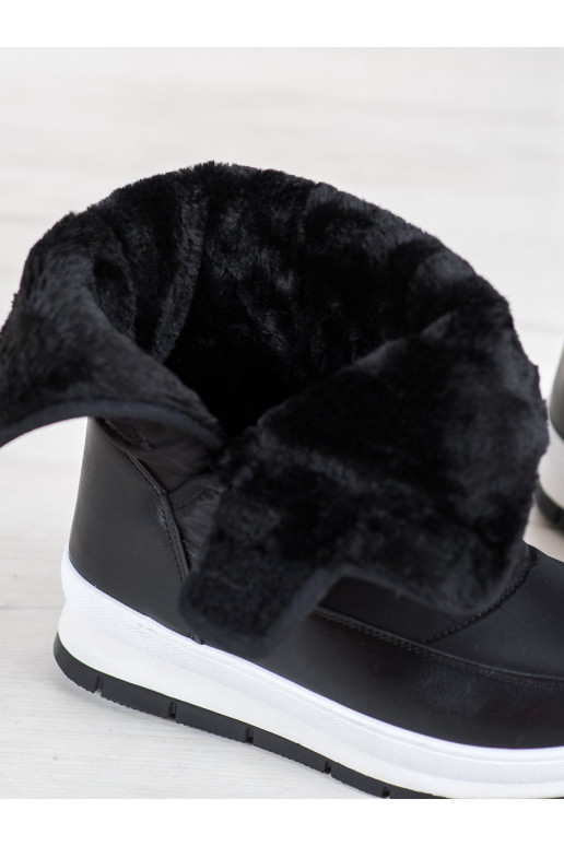 Botas de nieve negras con cierres... Botas de nieve negras con cierres...