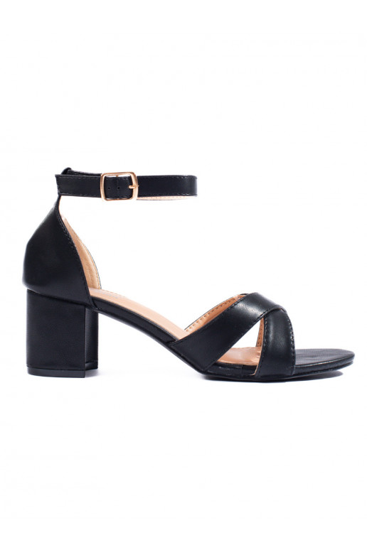 Sandalias clásicas en negro Shelovet