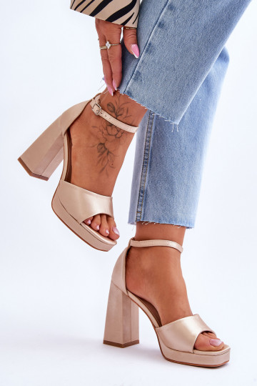 Sandalias de material... 2
