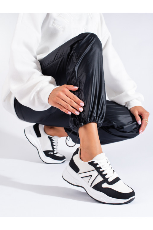 Zapatillas deportivas en color blanco Shelovet