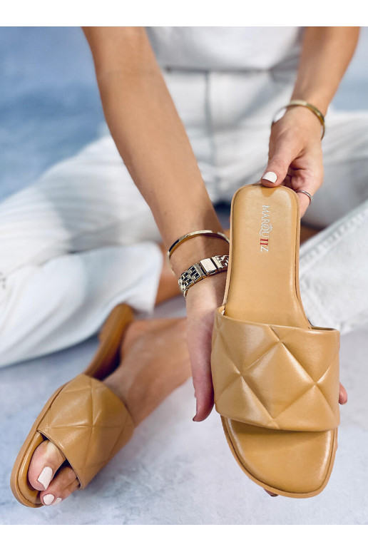 Pantuflas CRAY CAMEL