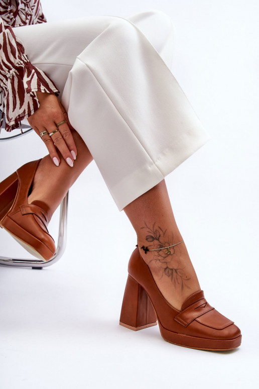 Zapatos elegantes con tacón ancho, color marrón Alisa