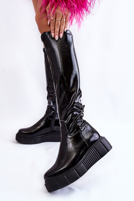 Zapatos largos con plataforma en color negro con efecto lacado Spectrum