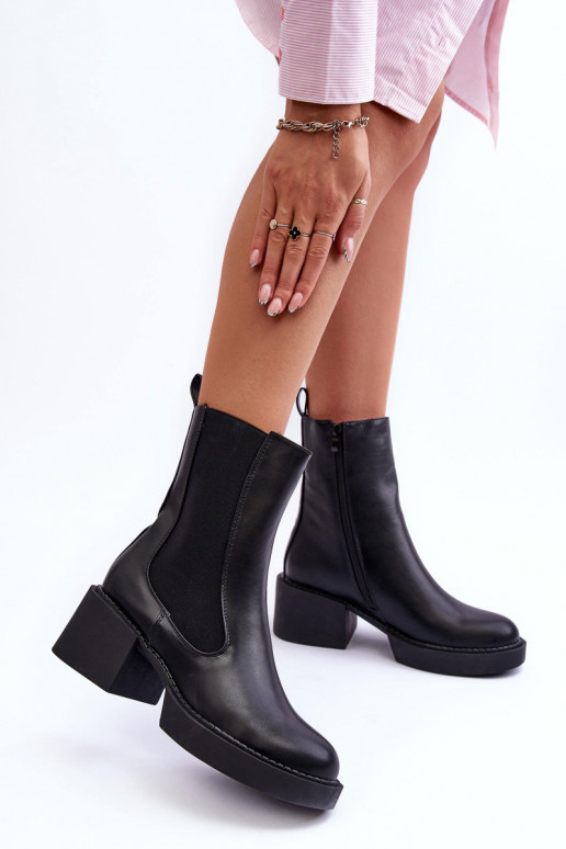 botas elegantes con tacón ancho en negro Ironna