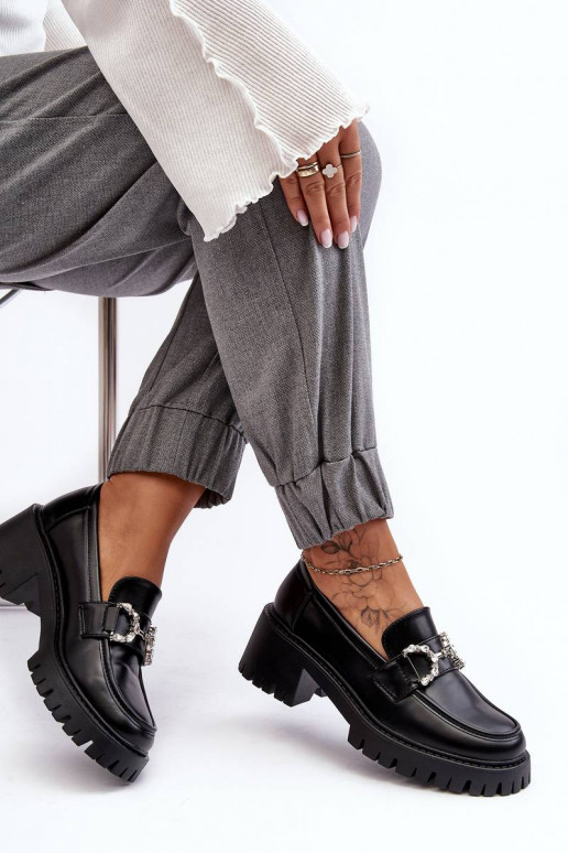 Mocasines con tacón ancho en negro... Mocasines con tacón ancho en negro...