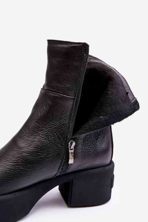 Botas con tacón bajo en color negro Lemar Volavola