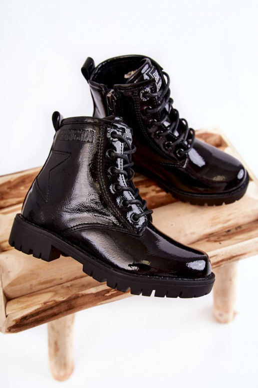 Botas infantiles calentitas efecto barniz Big Star color negro