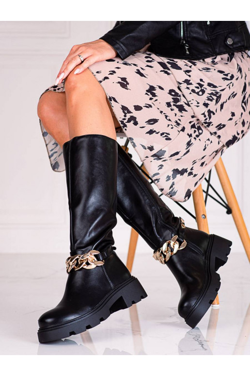 Botines Shelovet con cadena. Botines Shelovet con cadena.