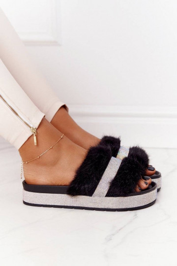Zapatillas de casa con plataforma y pelo en color negro Impress 2