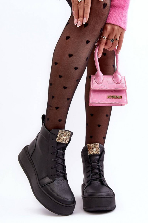 Botines con cordones en color negro Nicole