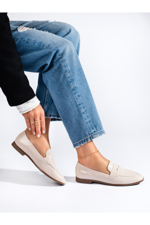 Mocasines de mujer lacados beige Shelovet