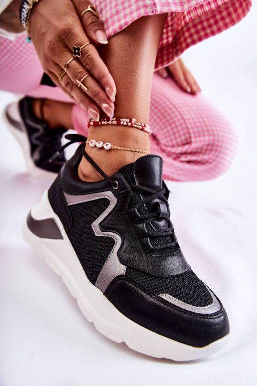 Zapatillas modelo zapatos color negro... Zapatillas modelo zapatos color negro...