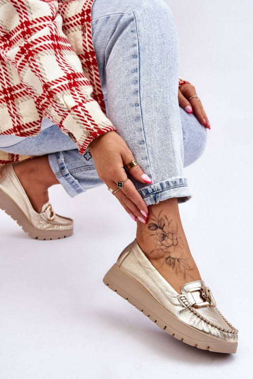 Mocasines de plataforma con adornos... Mocasines de plataforma con adornos...