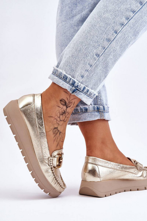 Mocasines de plataforma con adornos... Mocasines de plataforma con adornos...