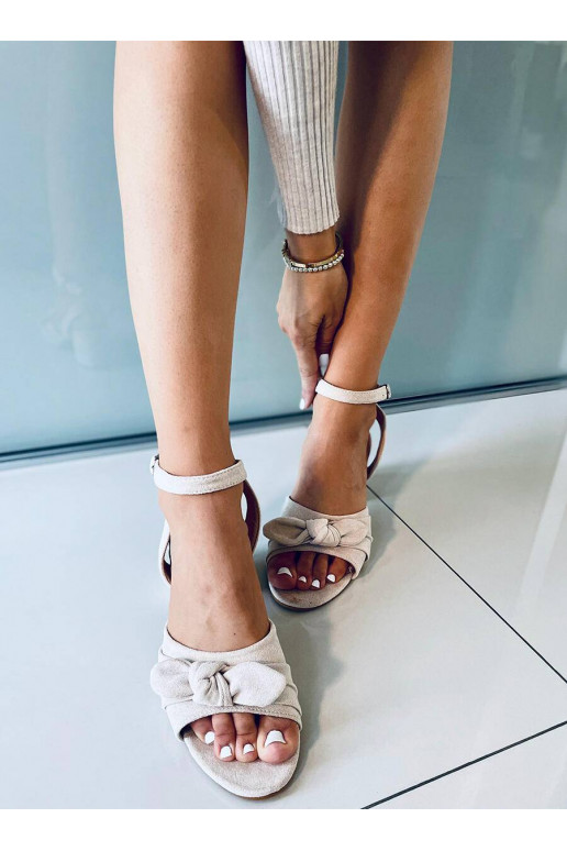 Sandalias de tacón con estilo GISELLE BEIGE