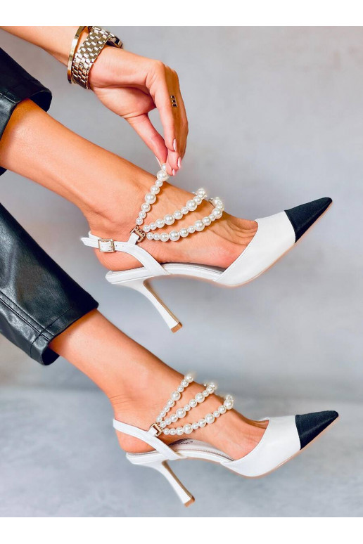 Zapatos con adornos de perlas HARMONY BLANCO