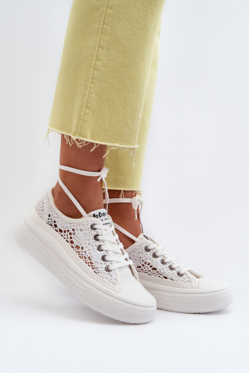 Zapatos de ocio con motivos de encaje en color blanco Lee Cooper