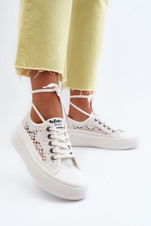 Zapatos de ocio con motivos de encaje en color blanco Lee Cooper