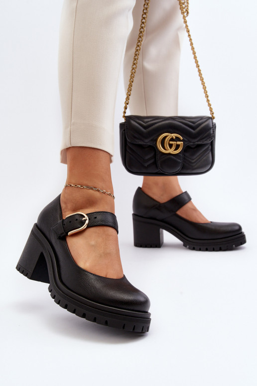 Botas en color negro Zazoo