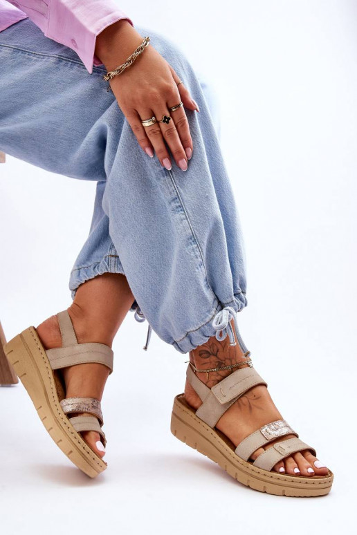 Sandalias con cierres adhesivos beige Fresh Look