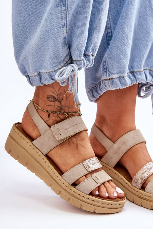 Sandalias con cierres adhesivos beige Fresh Look