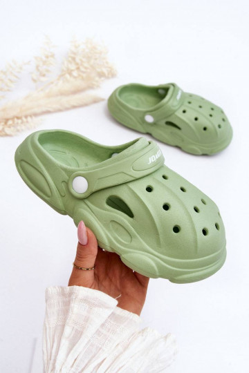 Zapatillas de casa para niños tipo Crocs en color verde Cloudy