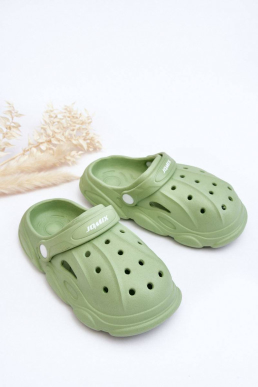 Zapatillas de casa para niños tipo Crocs en color verde Cloudy