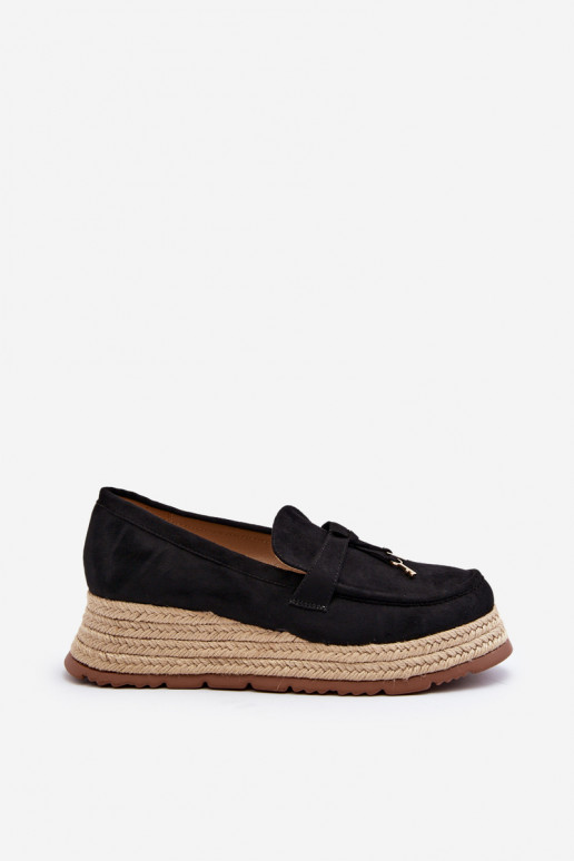 Mocasines en color negro Torresia