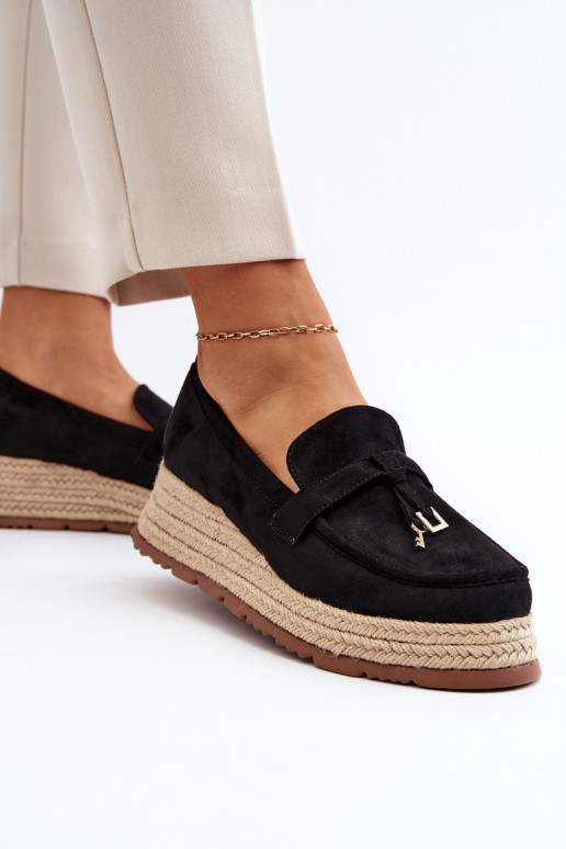 Mocasines en color negro Torresia
