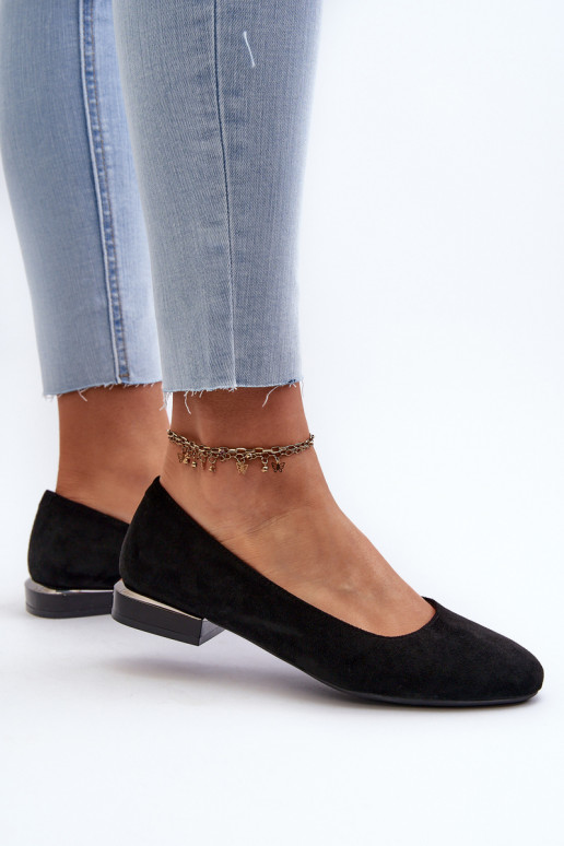 Zapatos de tacón bajo para mujer en ante en color negro de Sergio Leone