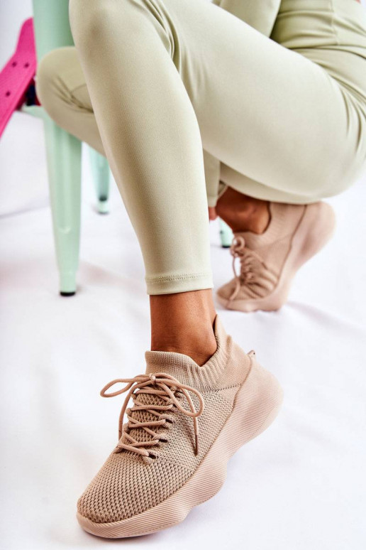 Zapatillas deportivas del modelo de resistencia en color beige Dalmiro