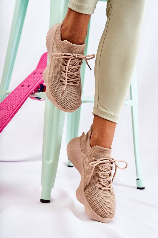Zapatillas deportivas del modelo de resistencia en color beige Dalmiro