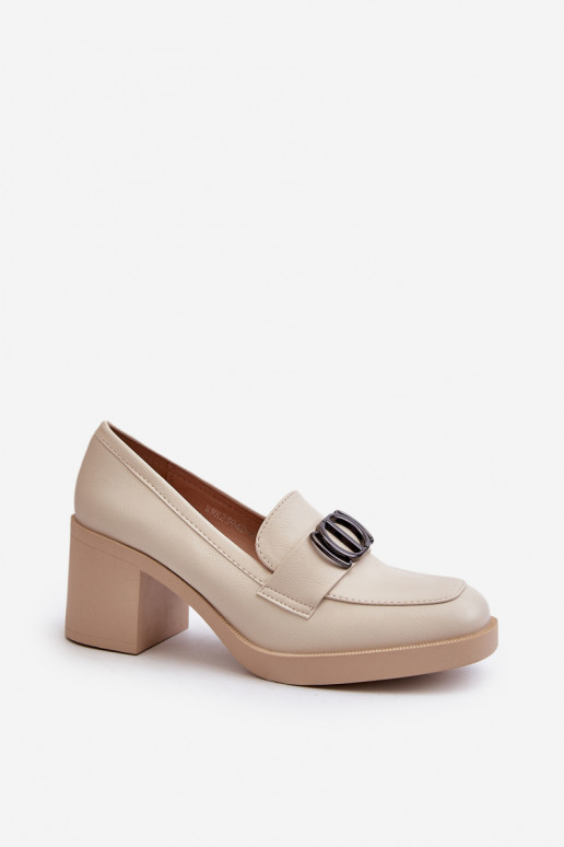 Zapatos de tacón con adornos beige Nedarea