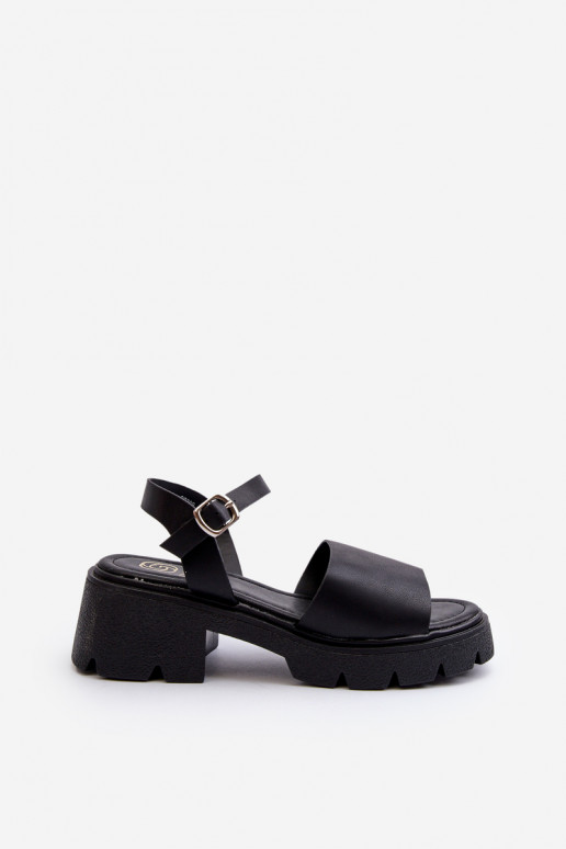 Sandalias de mujer con tacón ancho en color negro Dottiassa