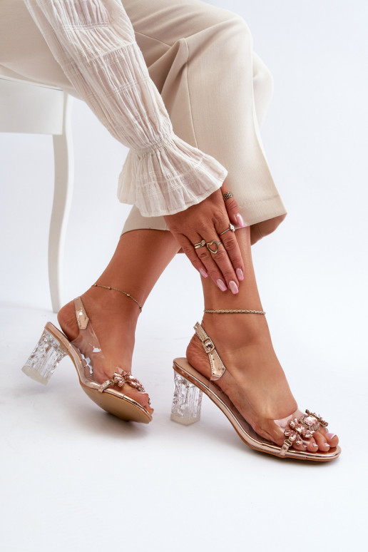 Sandalias de tacón de estilo elegante con hermosos detalles en oro rosa D&A